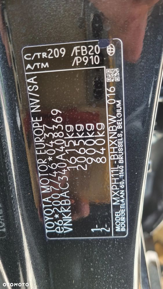 Toyota Yaris - 30