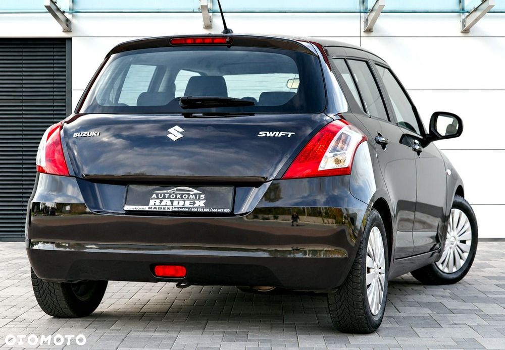 Suzuki Swift - 11