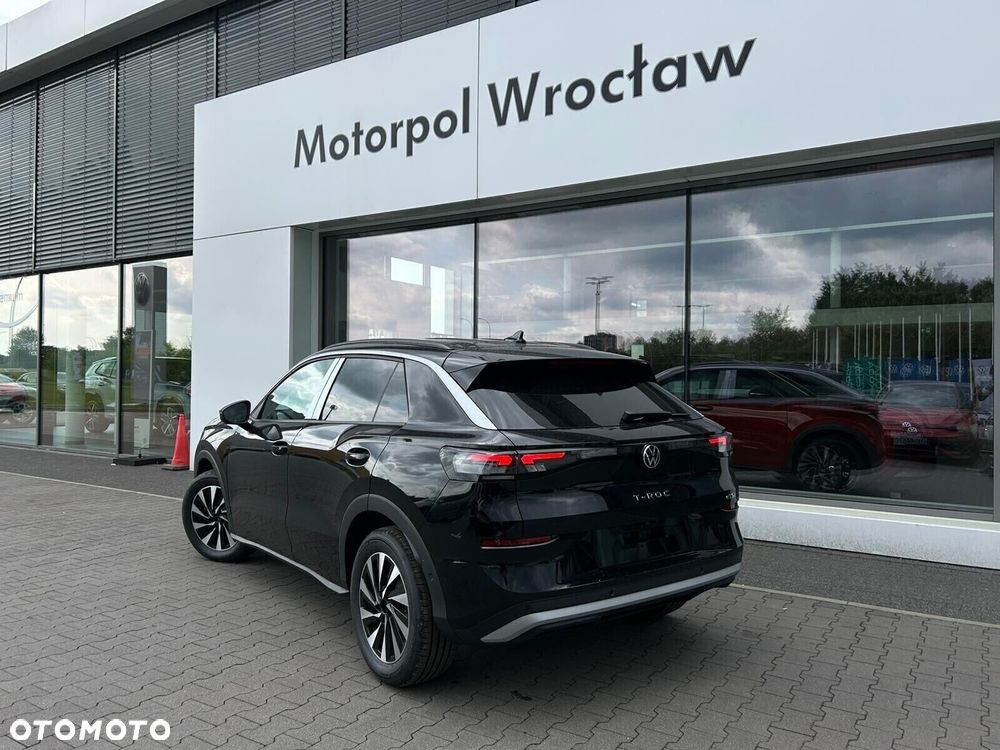 Volkswagen T-Roc - 11