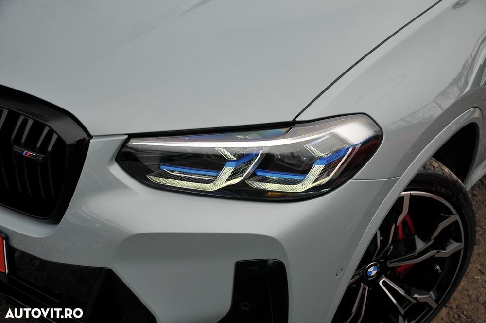 BMW X4 M M40i AT MHEV - 35