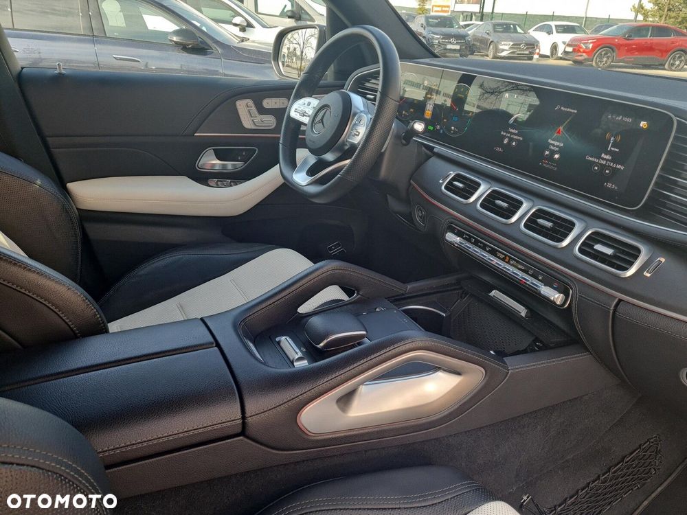 Mercedes-Benz GLE - 13