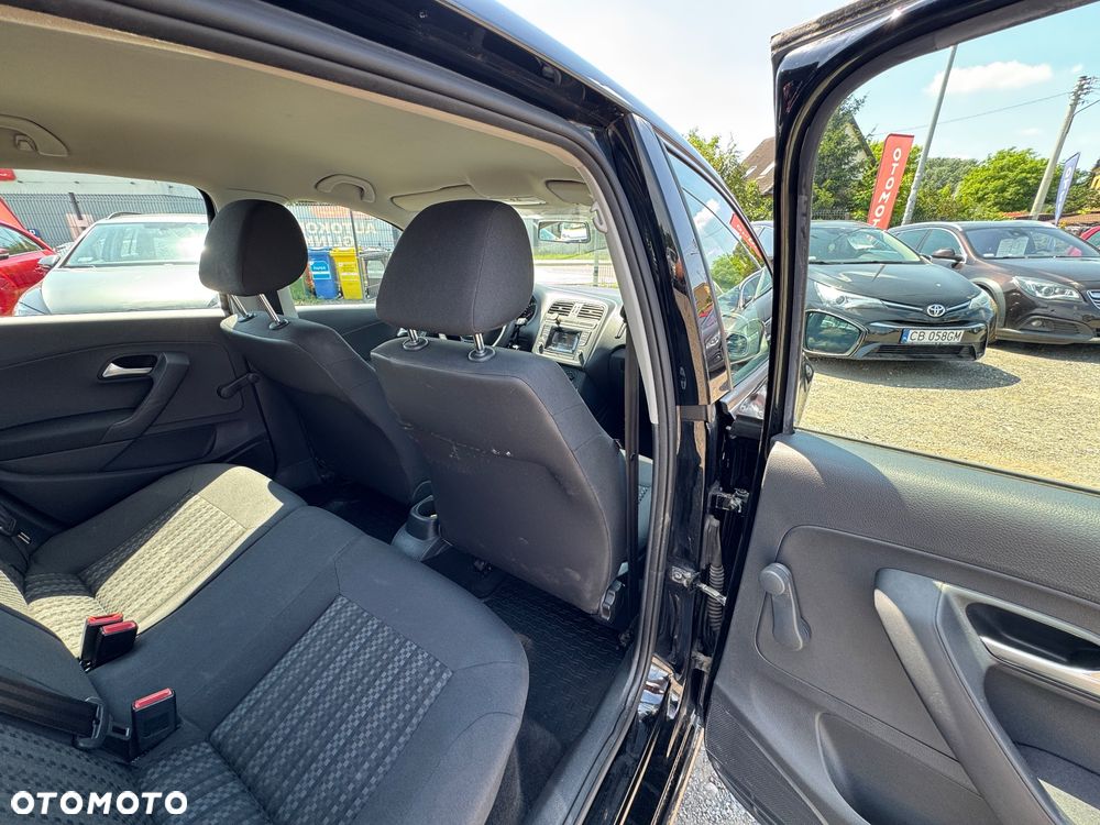 Volkswagen Polo 1.0 Trendline Perfectline - 26