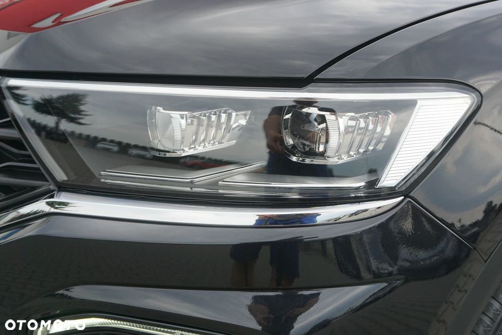 Volkswagen T-Roc 2.0 TDI SCR DSG Sport - 29