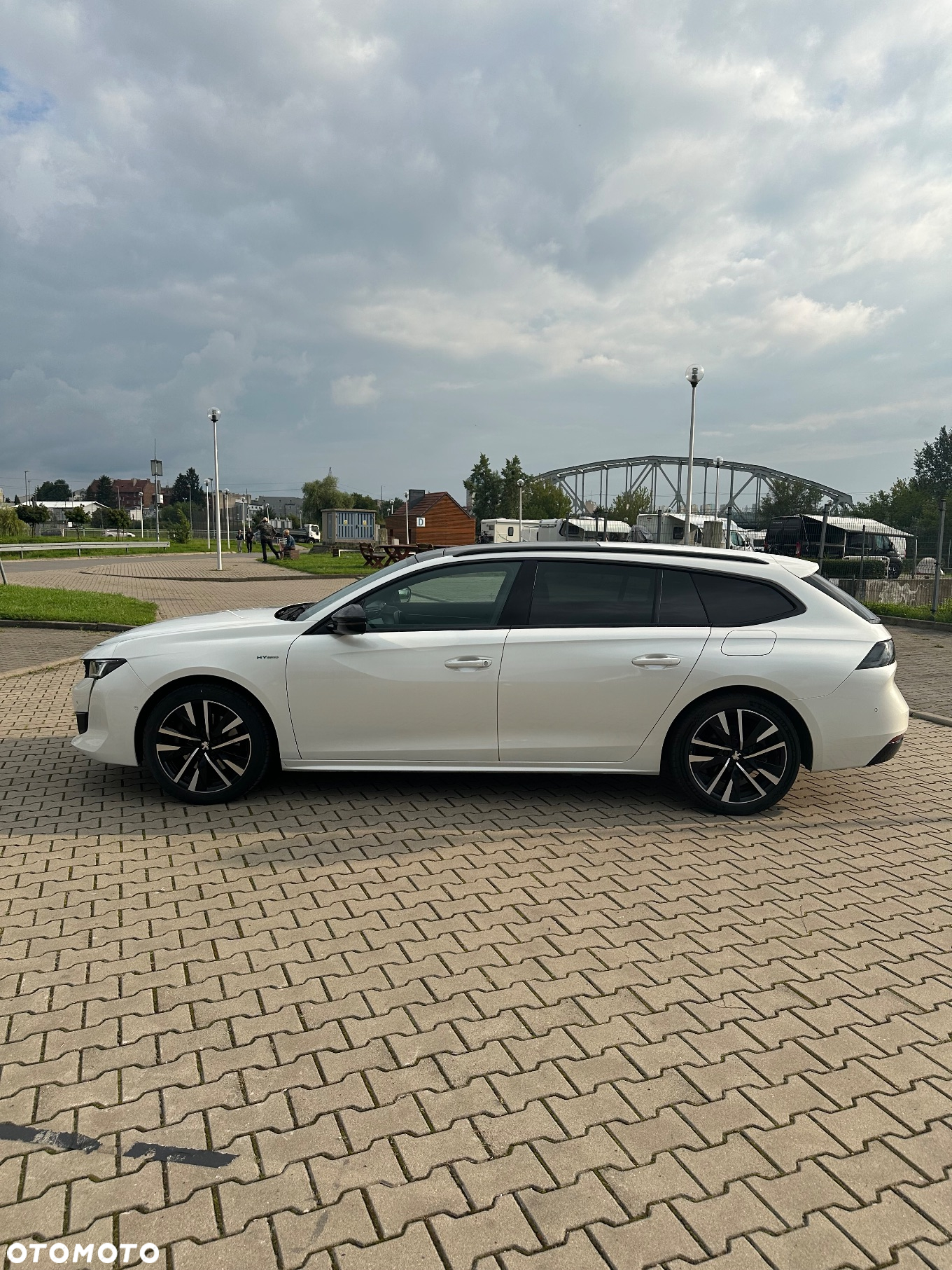 Peugeot 508 SW Plug-In Hybrid 225 e-EAT8 GT - 9