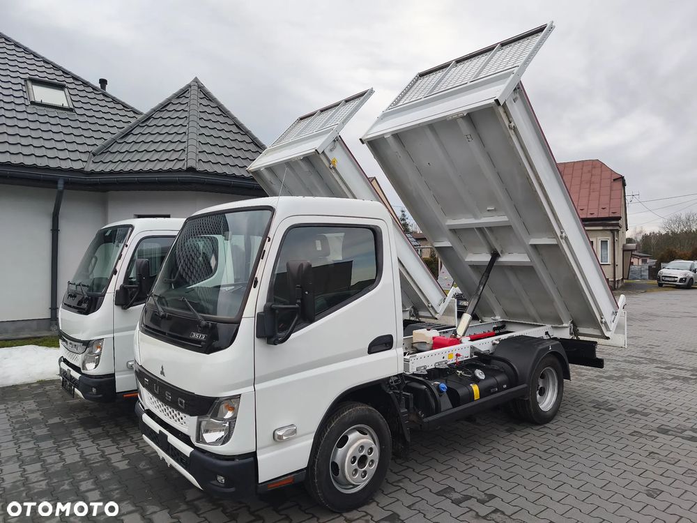 Mitsubishi Fuso Canter - 10