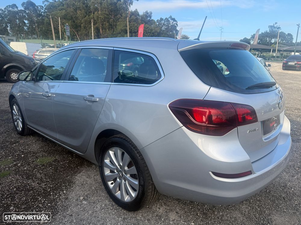 Opel Astra Sports Tourer 1.7 CDTi Cosmo - 26