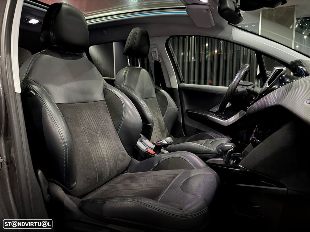 Peugeot 2008 1.2 PureTech Crossway EAT6 - 37