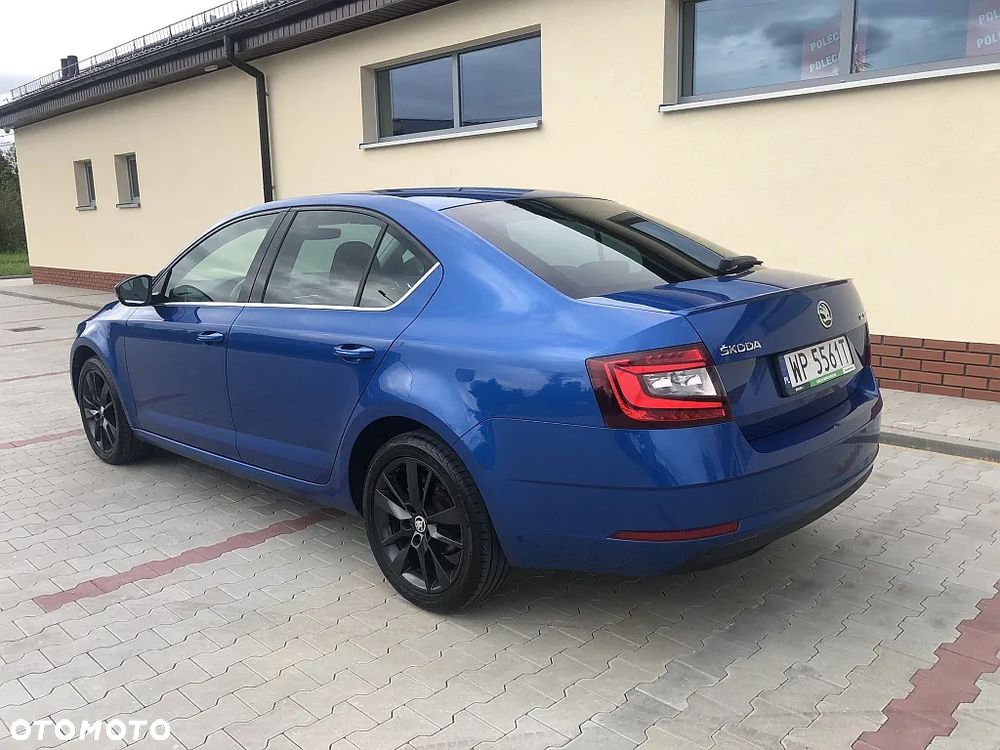 Skoda Octavia 1.5 TSI ACT Style DSG - 7