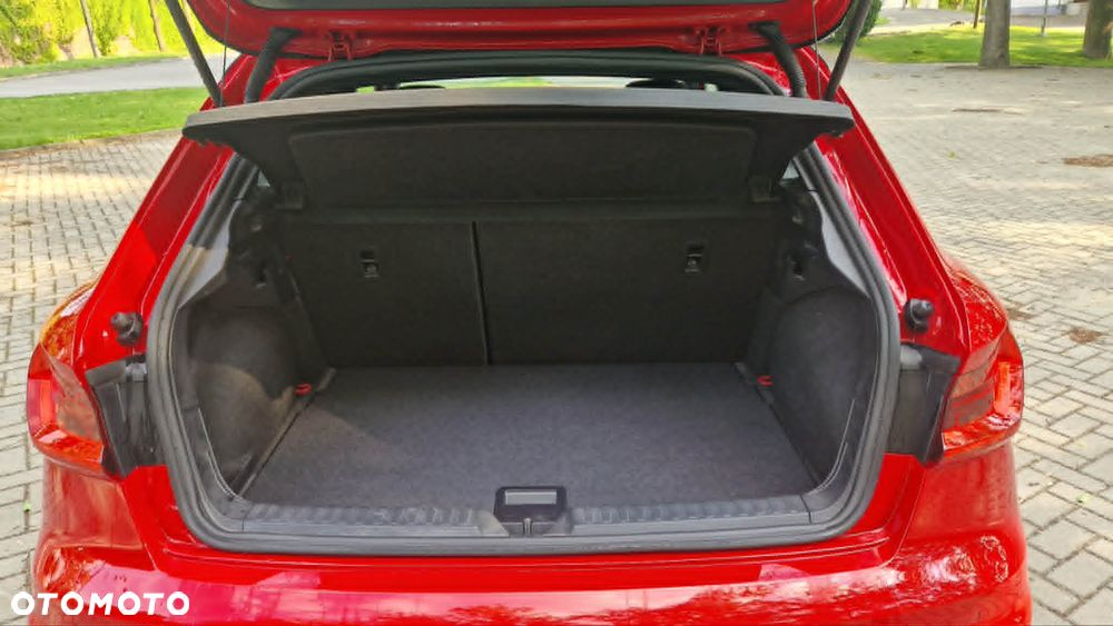 Audi A1 Sportback 35 TFSI S tronic S line - 25