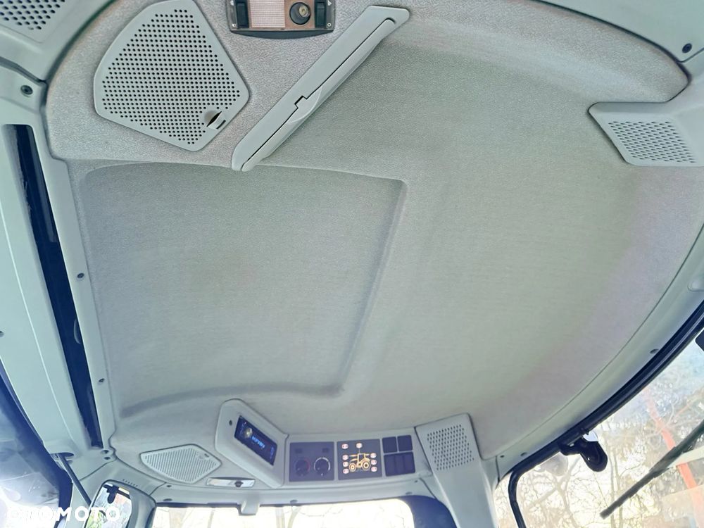 Claas Arion 620 CEBIS - 15