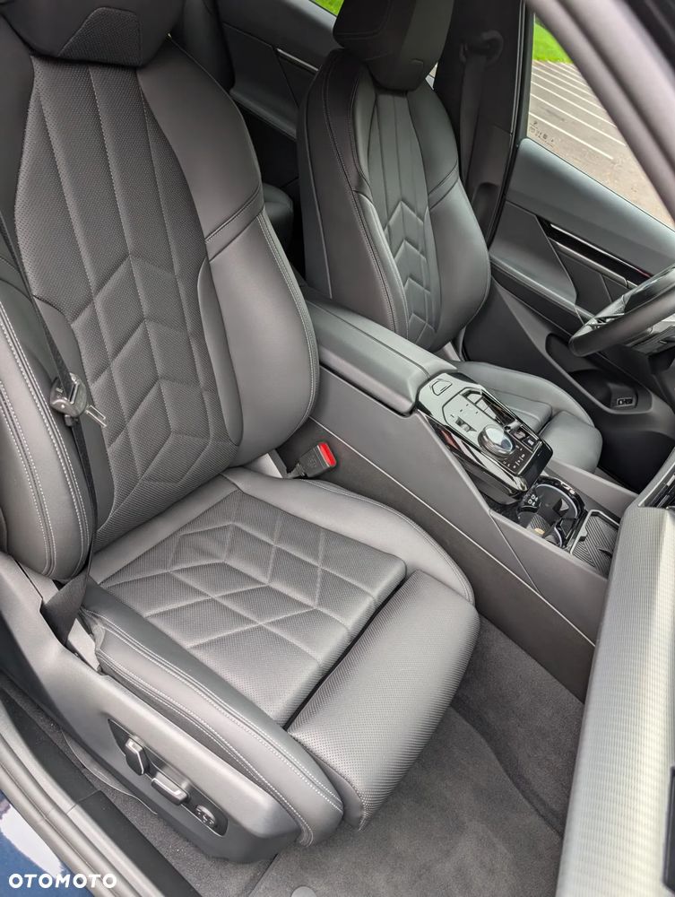 BMW Seria 5 520i - 13