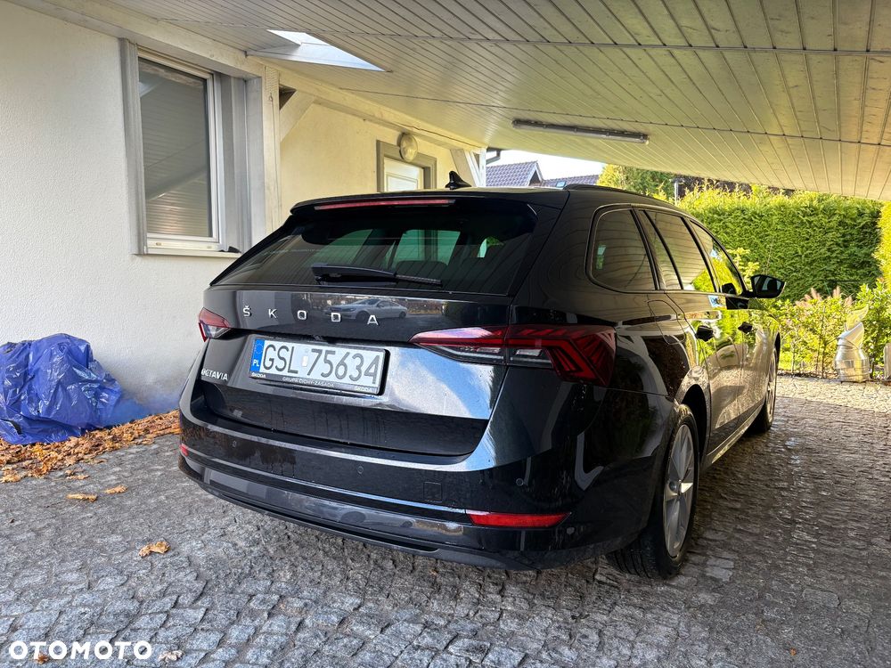 Skoda Octavia 1.5 TSI ACT Ambition - 3
