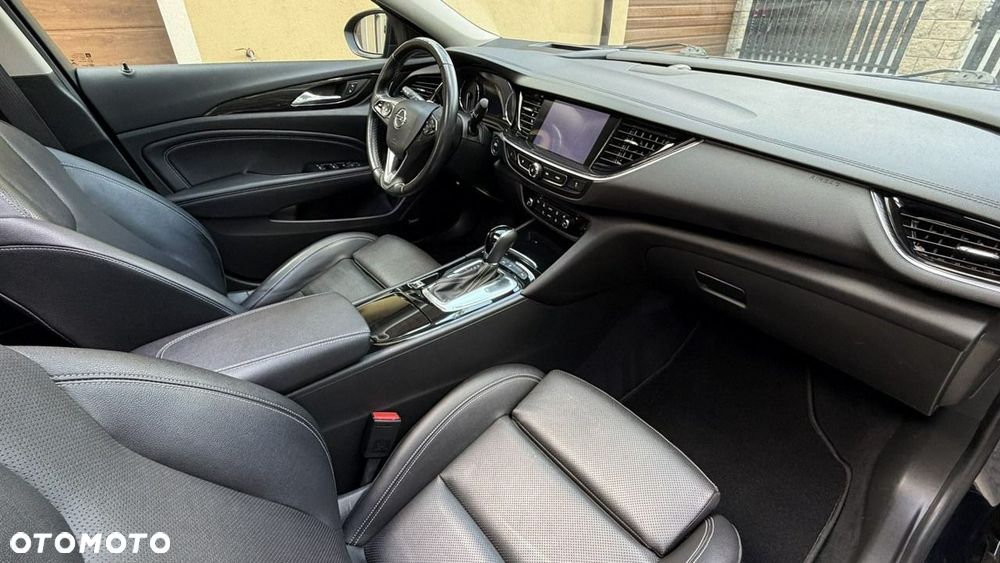 Opel Insignia - 14