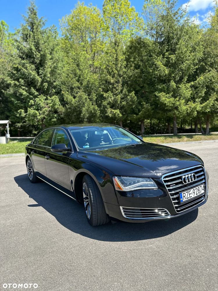 Audi A8 4.2 FSI L Quattro - 2