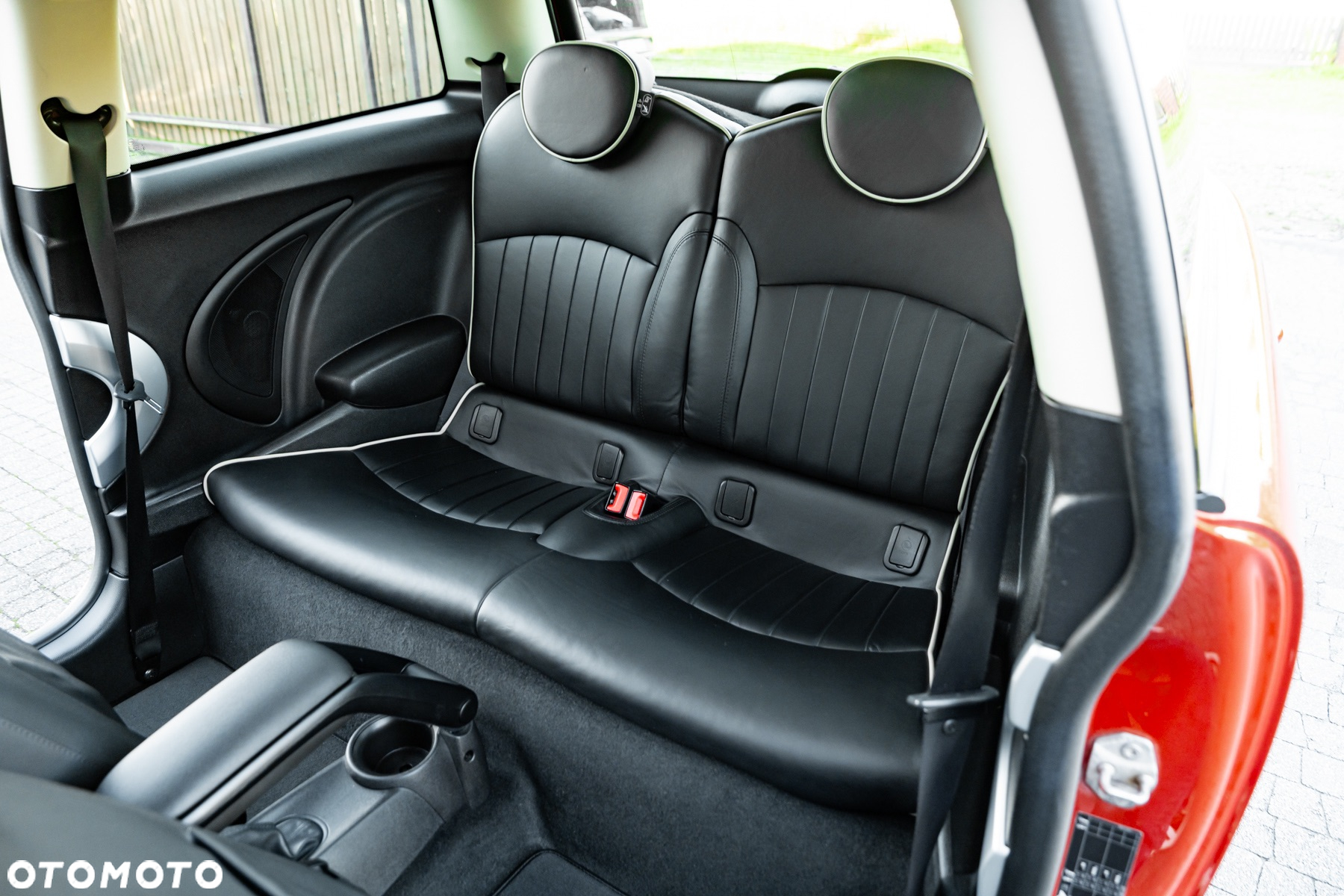 MINI Cooper Standard - 28