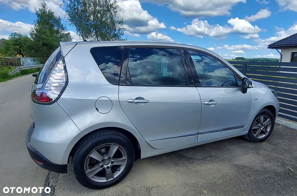 Renault Scenic ENERGY TCe 130 BOSE EDITION - 15