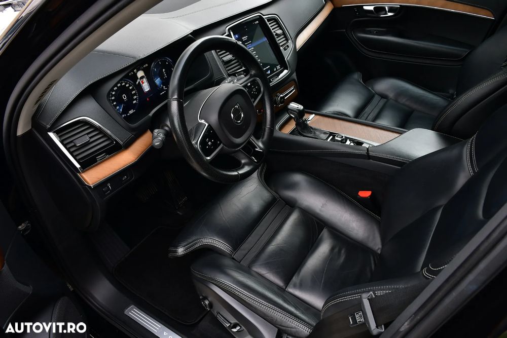 Volvo XC 90 - 12