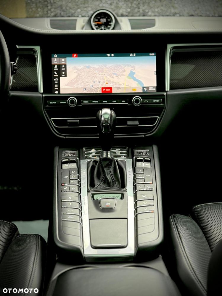 Porsche Macan PDK - 17
