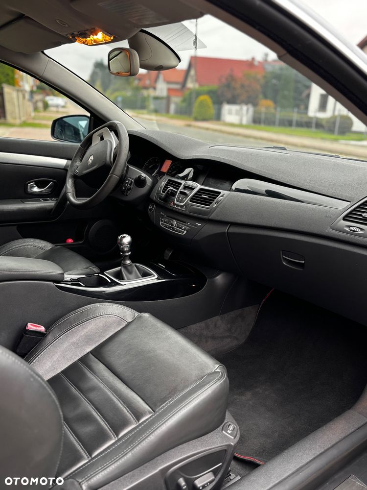 Renault Laguna 2.0 dCi GT - 14