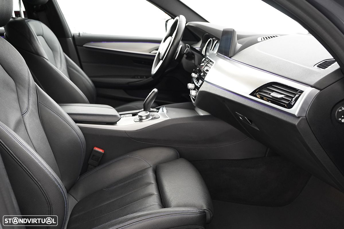 BMW 520 d Pack M Auto - 27