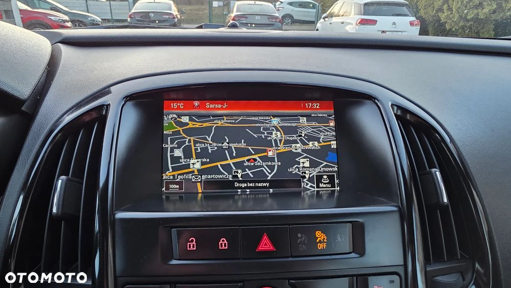 Opel Astra 1.4 T Cosmo - 13