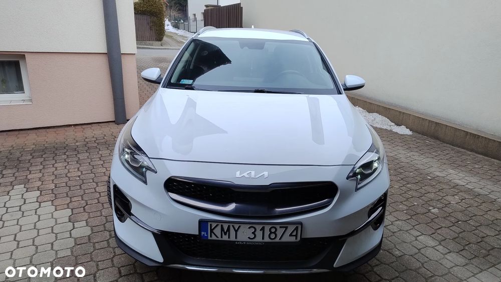Kia XCeed 1.5 T-GDI M - 2