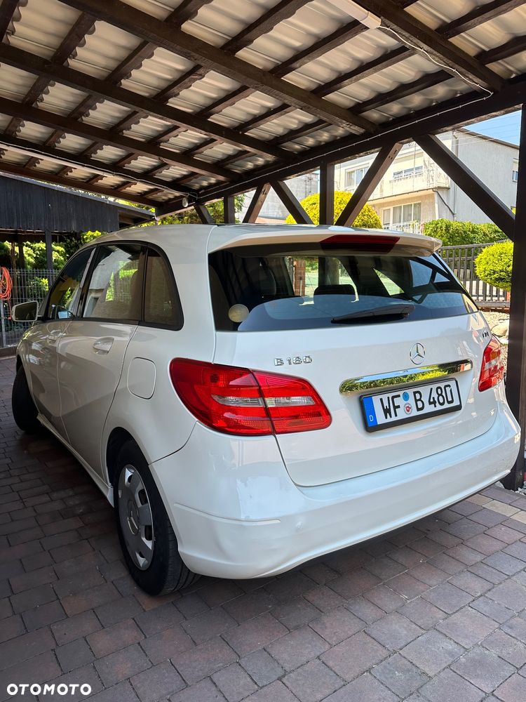 Mercedes-Benz Klasa B 180 CDI - 9