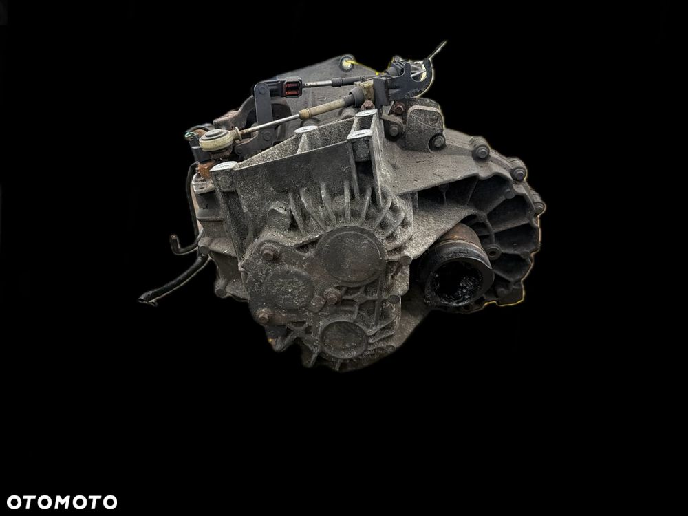 Skrzynia biegów Ford 657R7002CA manual - 4