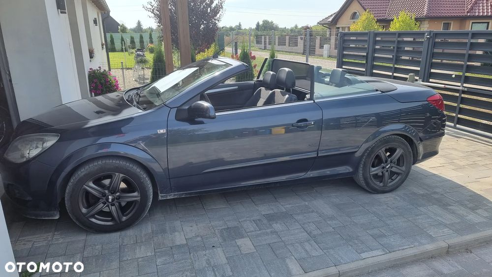 Opel Astra 1.6 Cosmo - 1