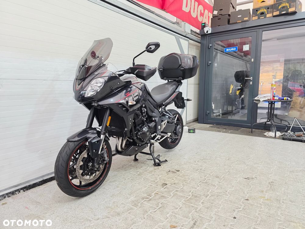 Triumph Tiger - 2