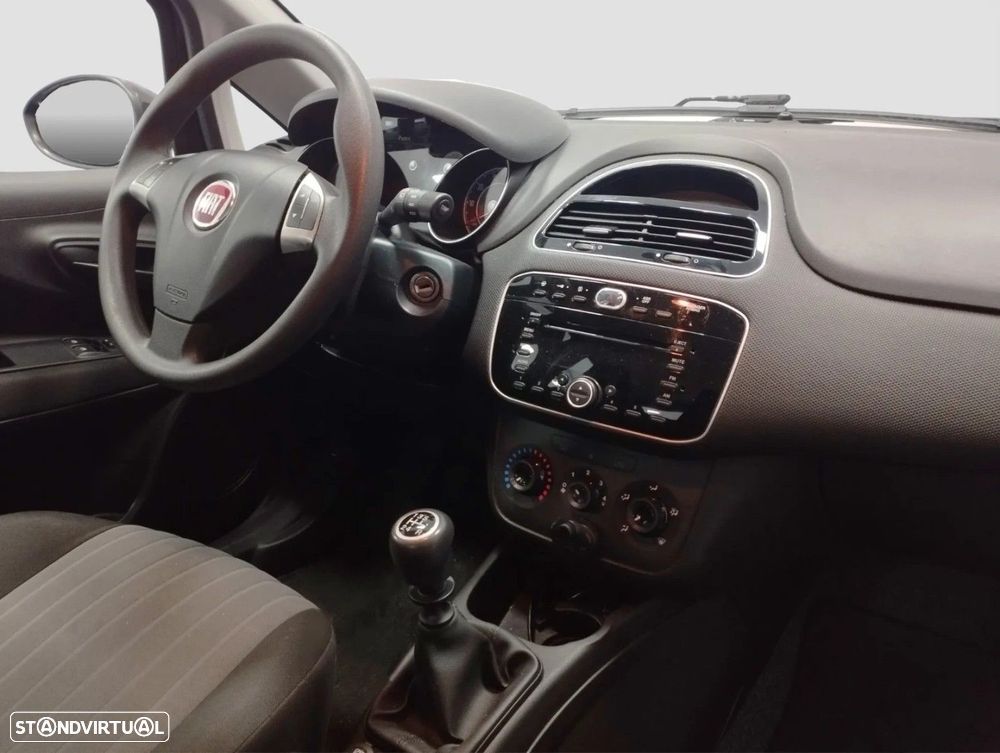 Fiat Punto — fotografia 5