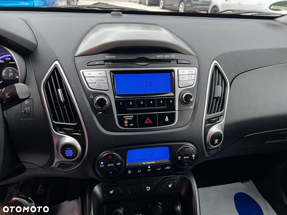 Hyundai ix35 2.0 CRDi 4WD Automatik Premium - 31