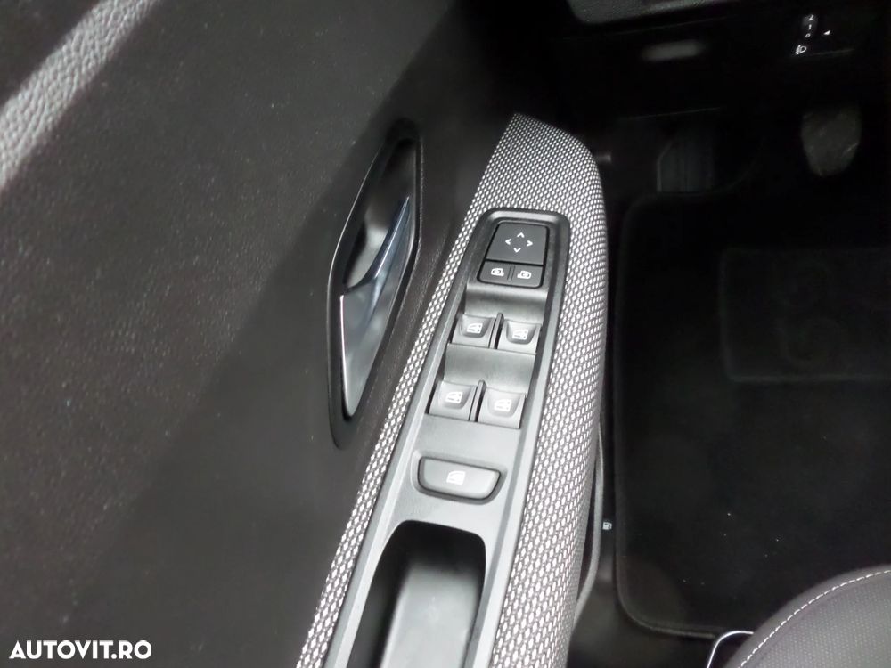 Dacia Sandero ECO-G 100 MT5 Journey - 39