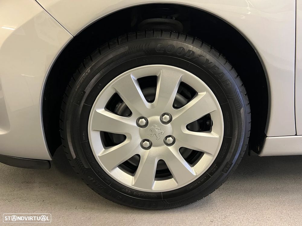 Peugeot 207 VAN 1.4 HDI AC - 37