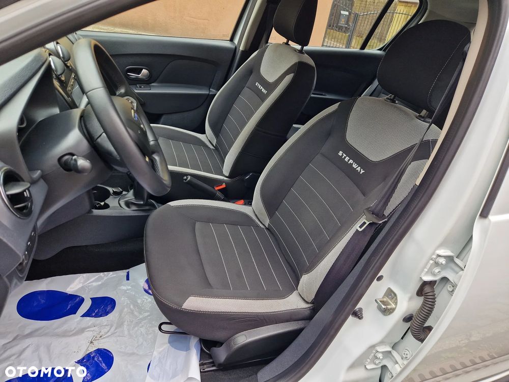 Dacia Sandero Stepway 0.9 TCe Laureate S&S - 13