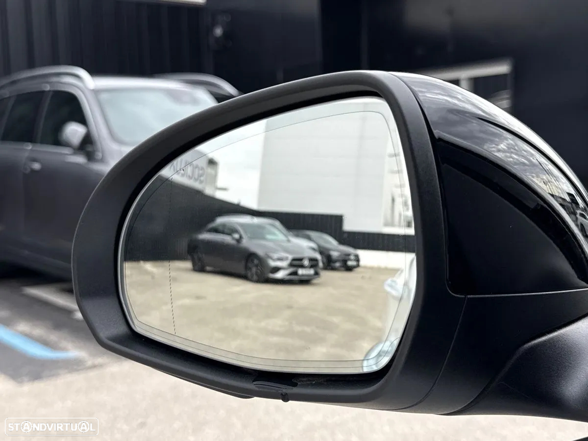 Mercedes-Benz C 300 d AMG Line - 16
