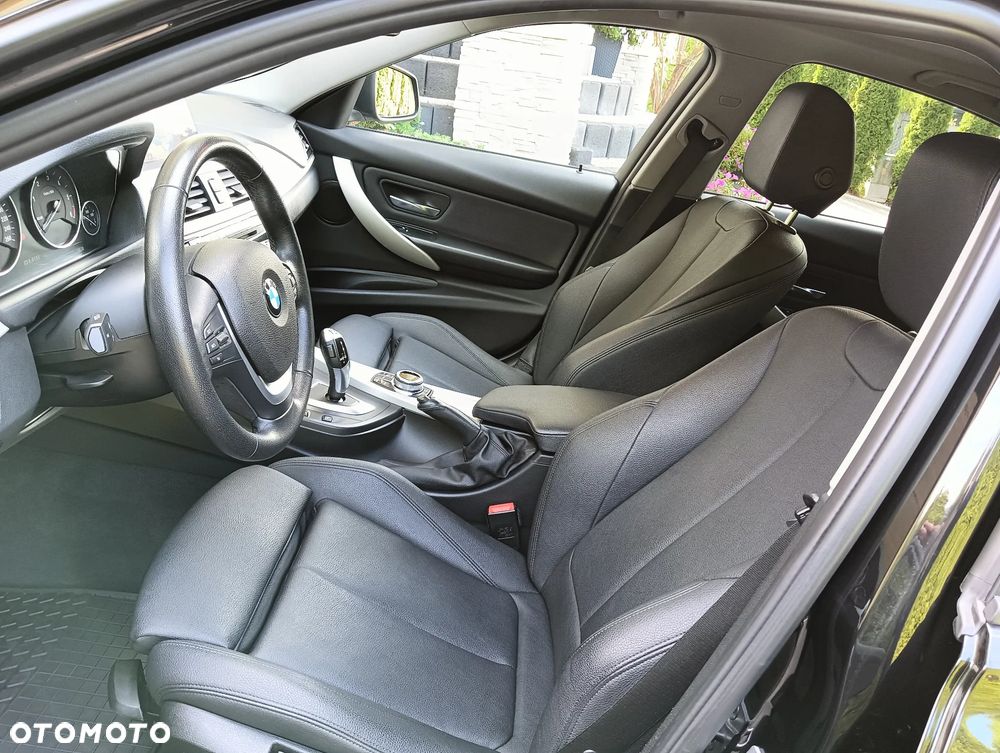BMW Seria 3 - 10