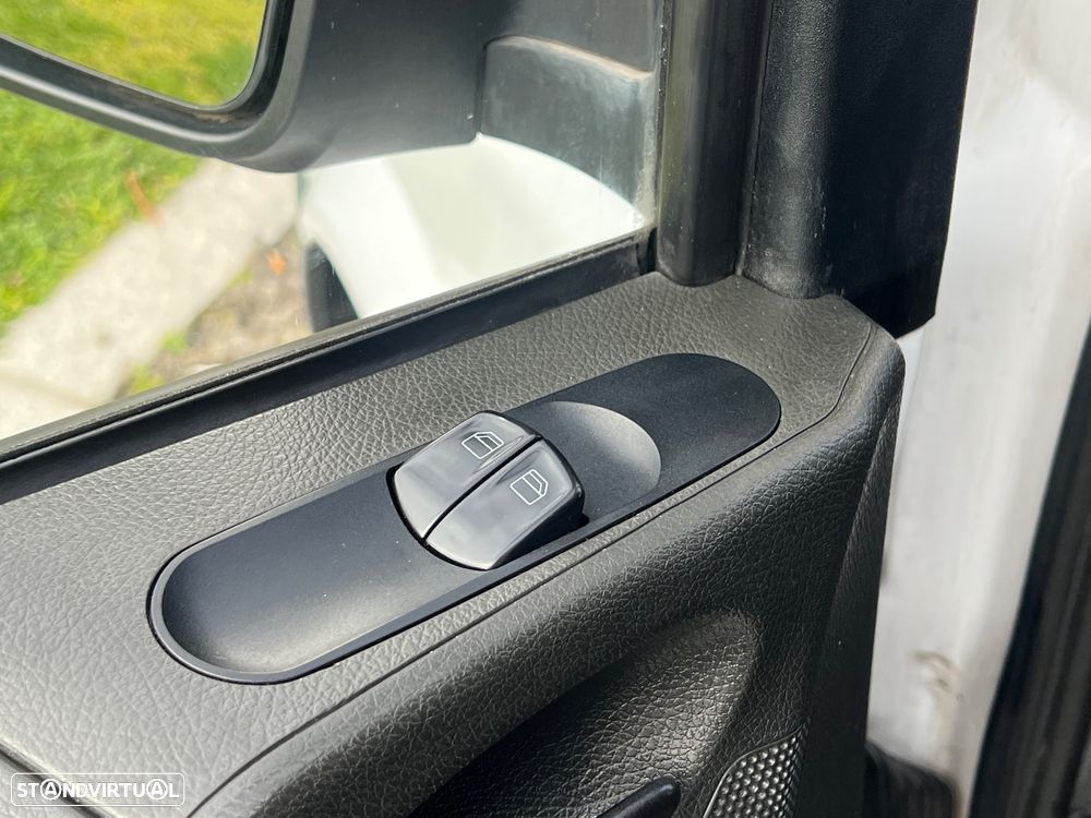 Mercedes-Benz Vito - 10