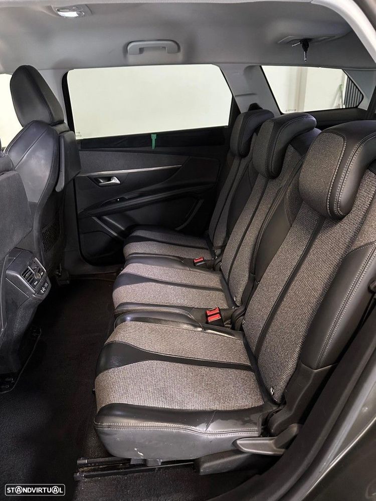 Peugeot 5008 1.2 PureTech Allure EAT6 - 13