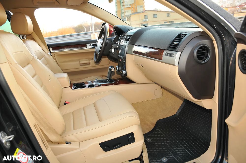 VOLKSWAGEN Touareg 2008 — imagine 10