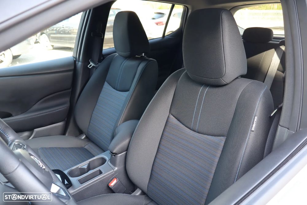 Nissan Leaf N-Connecta - 10