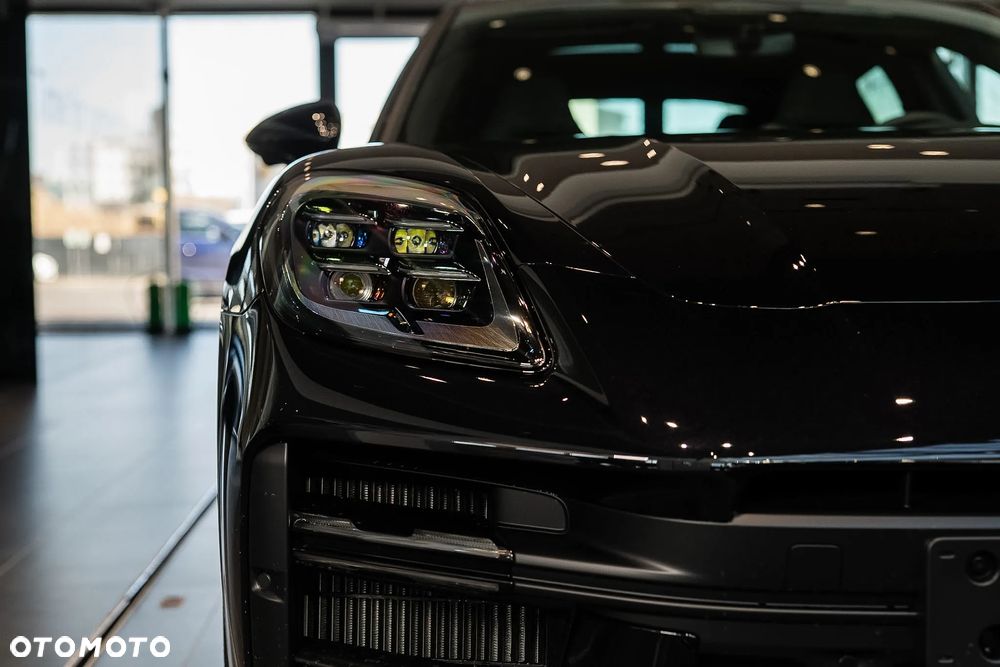Porsche Panamera 4 - 9