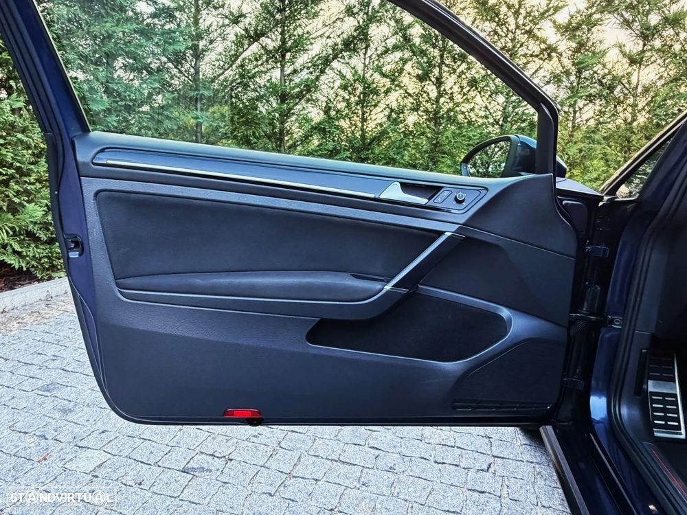 VW Golf GTI Performance BlueMotion DSG - 10