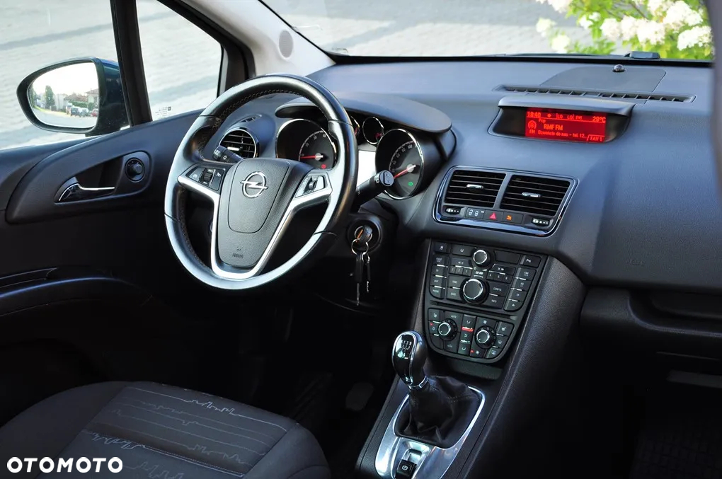 Opel Meriva 1.4 Style - 27