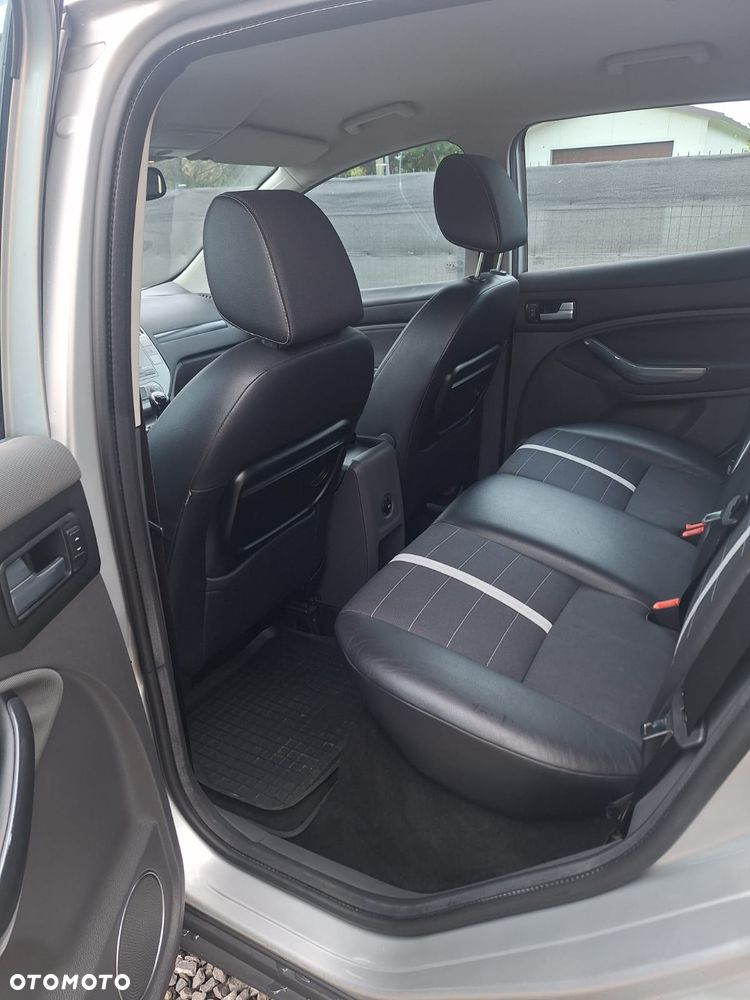 Ford Kuga 2.0 TDCi Trend - 5