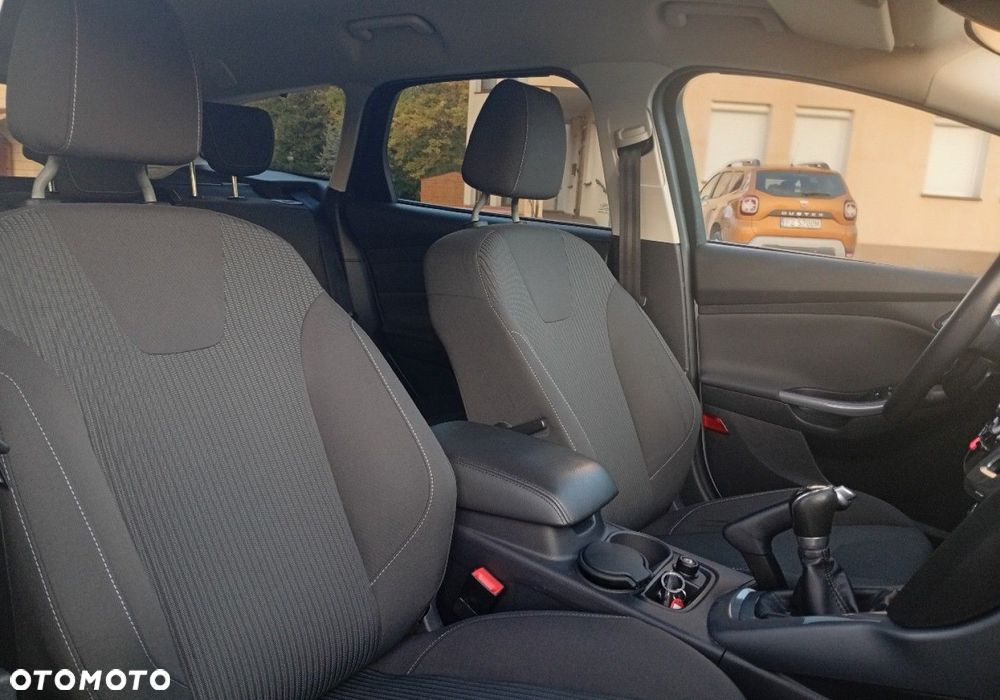 Ford Focus - 15
