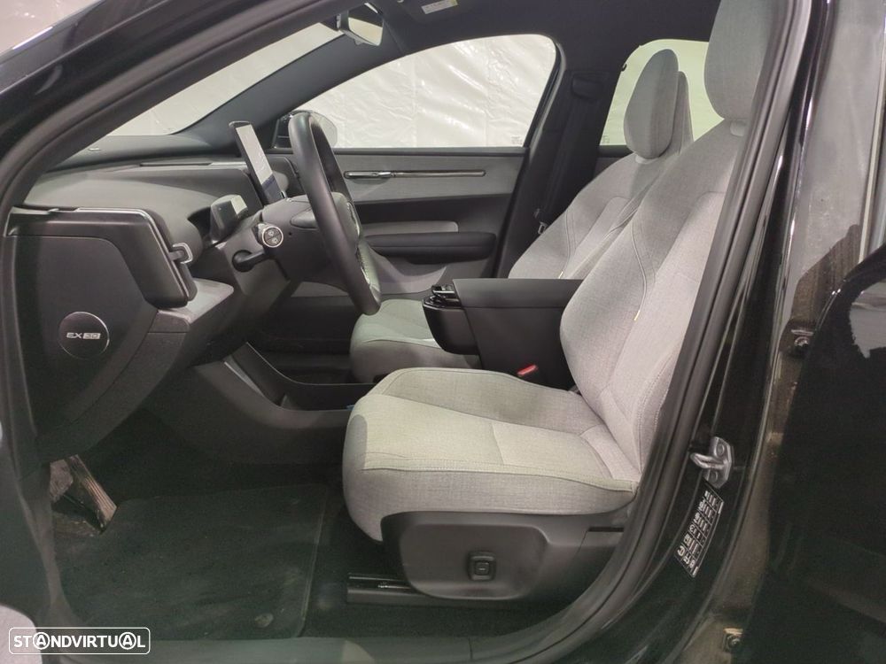 Volvo EX30 Twin Motor Performance AWD Black Edition Ultra - 7