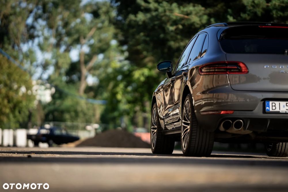 Porsche Macan - 12