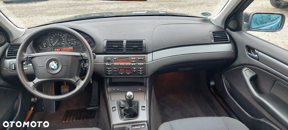 BMW Seria 3 316i - 8