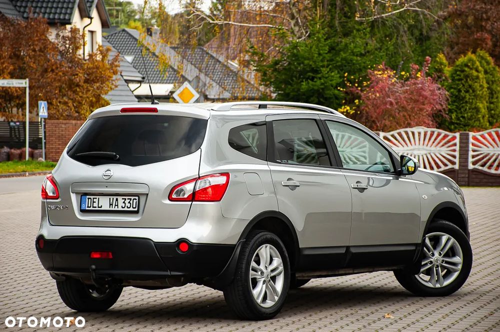 Nissan Qashqai+2 2.0 Tekna - 8